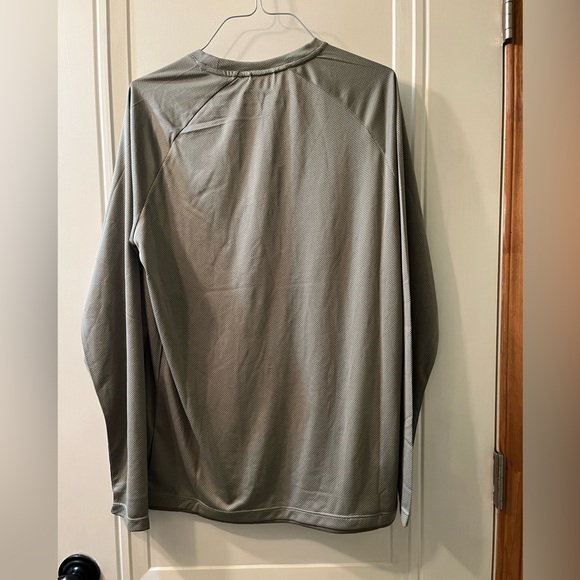 Avalanche Men's Gray Long Sleeve Tee - Picture 2 of 6